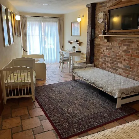 U Anny šmejdířky Apartamento Nymburk